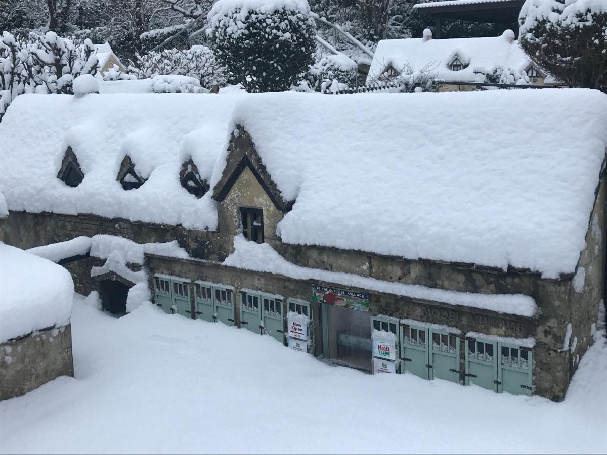 The Old New Inn Bourton-on-the-Water Exterior foto